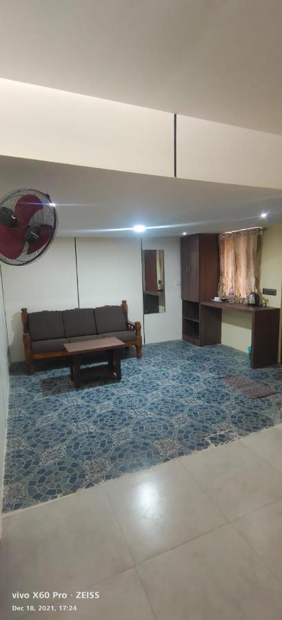 Krish Garden Villa Chidambaram Exteriör bild