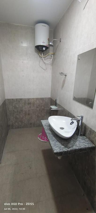 Krish Garden Villa Chidambaram Exteriör bild