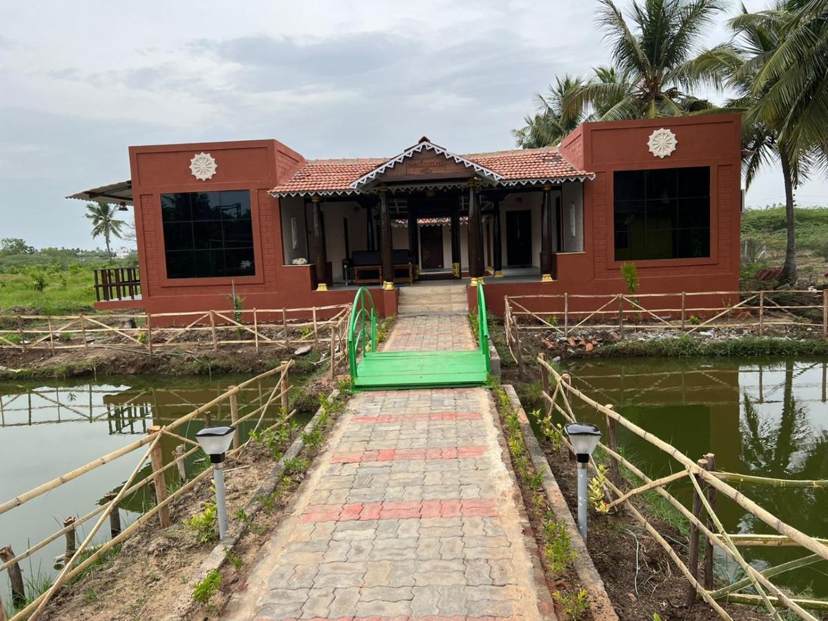 Krish Garden Villa Chidambaram Exteriör bild