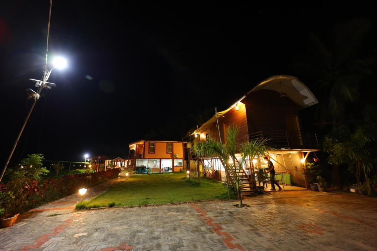 Krish Garden Villa Chidambaram Exteriör bild